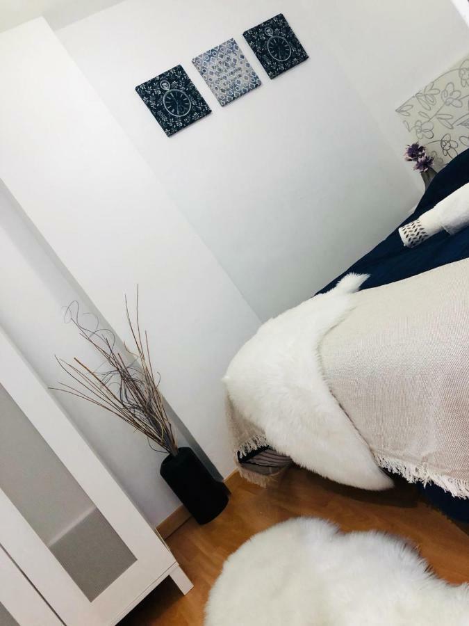 Apartamento Good Vibes Daire Zaragoza Dış mekan fotoğraf